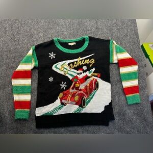 Women’s Its Our Time Green Red Holiday Christmas Crew Neck Sweater Santa Claus L